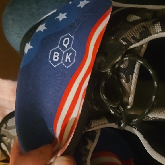 Sketches D'lites steel toe sneakers - Picture 7 of 7